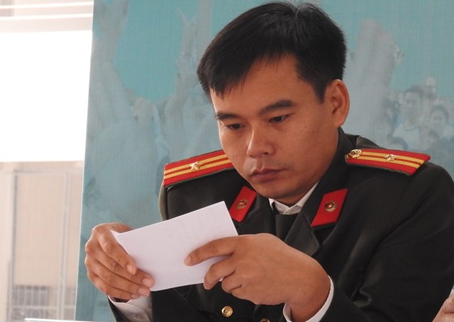 Thiếu tá Bùi Thành Đạt, Trưởng phòng Kế hoạch và Hợp tác đào tạo, Tổng cục Chính trị Công an Nhân dân, Bộ Công an. Ảnh: Quyên Quyên.