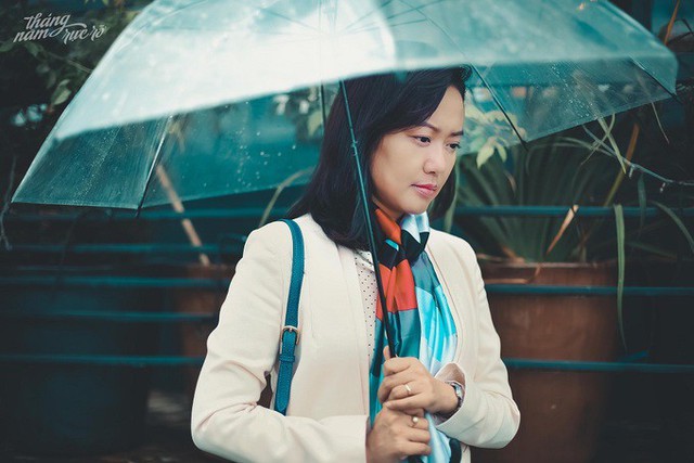 Hồng Ánh khẳng định thời nào cũng có sự mồi chài nhưng quan trọng bản thân nghệ sĩ phải dũng cảm từ chối.