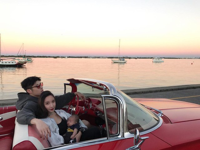 Tổ ấm 3 người đáng ngưỡng mộ của Vicky.