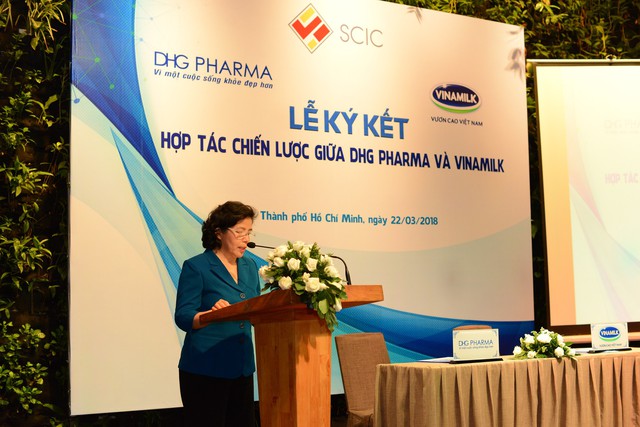 
Bà Mai Kiều Liên – Tổng Giám đốc Công ty Cổ phần Sữa Việt Nam phát biểu tại buổi Lễ ký kết.
