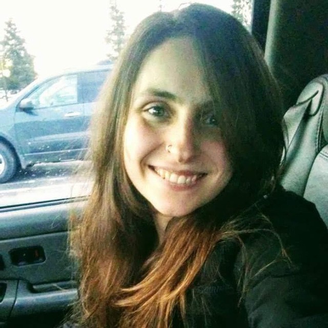 Angel hiện đang hạnh phúc với cuộc hôn nhân mới.