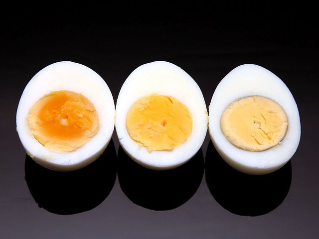 Thời gian luộc trứng tương ứng là 5 phút, 6 phút và 7 phút.