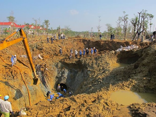 
Nhiều tình tiết mới xuất hiện trong phiên tòa xét xử 9 cựu quan chức vụ vỡ đường ống nước sông Đà (ảnh tư liệu)
