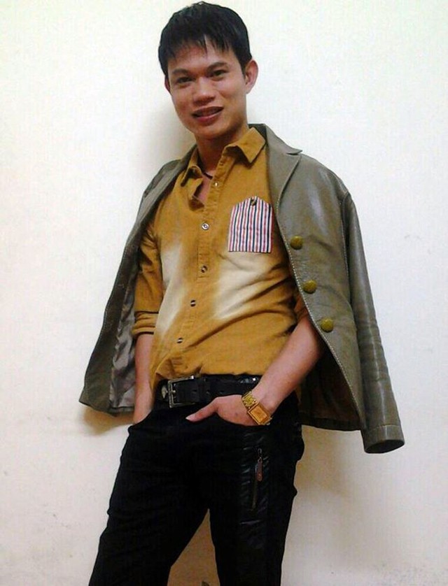 Ca sĩ Đức Chính.