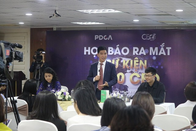 
Ngày 15/4, tại CTM PALACE, Hà Nội sẽ diễn ra sự kiện 1.000 CEO Hà Nội năm 2018.
