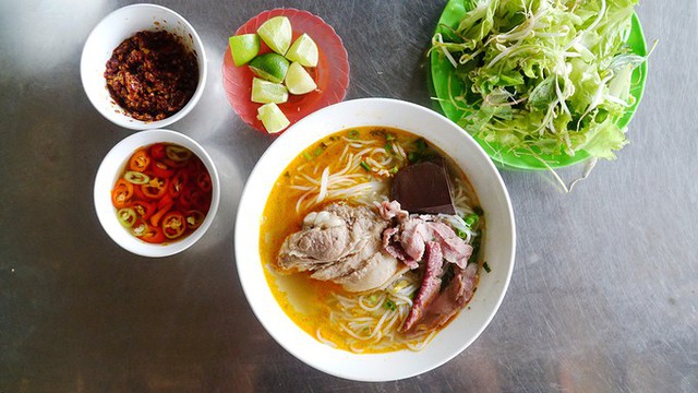 Bún bò Huế