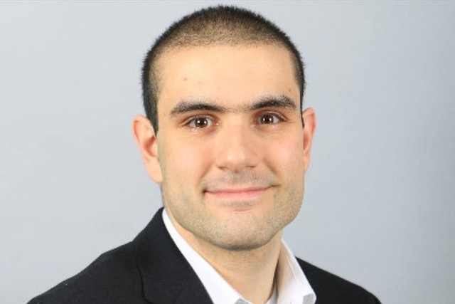Ch&acirc;n dung nghi phạm Alek Minassian, 25 tuổi ở Richmond Hill. Ảnh: CBS.