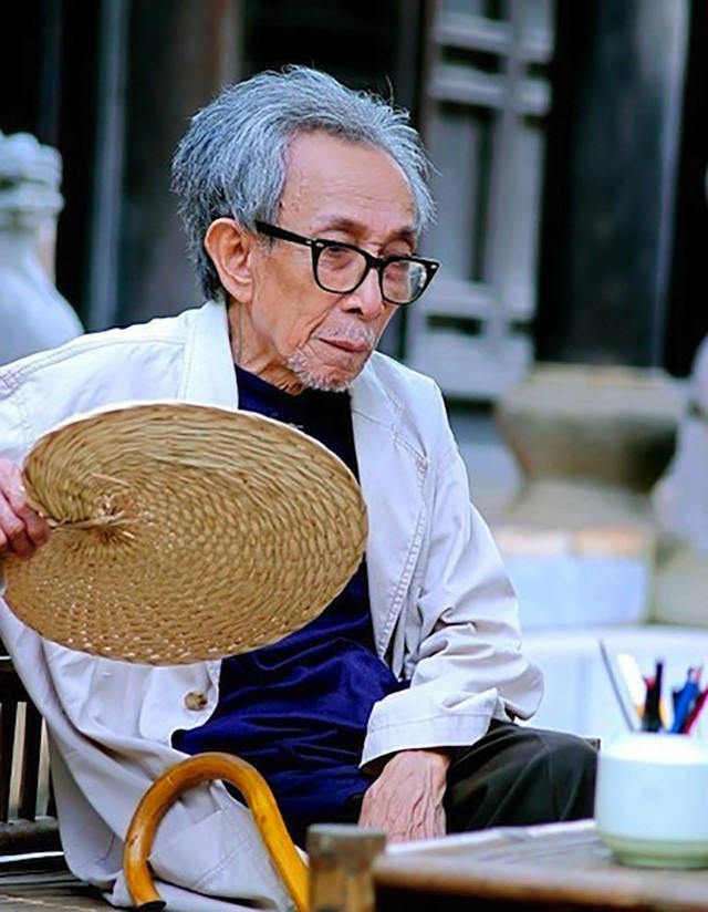 Diễn viên Kim Lân mất năm 2007, thọ 87 tuổi.