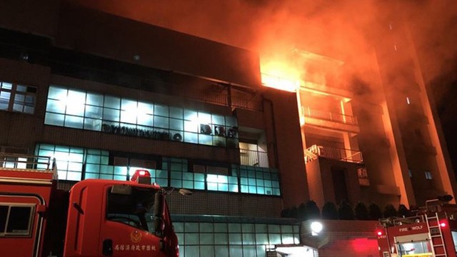 Khu ký túc xá xảy ra vụ cháy. ẢNH CNA