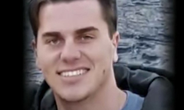 Với nguyên nhân giống Dustin, cái chết của Joseph đã để lại nhiều sự ân hận cho bố mẹ của mình.