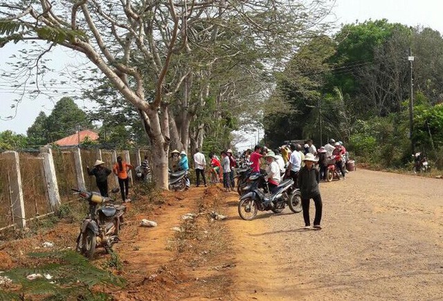 Người dân địa phương xôn xao về vụ án.