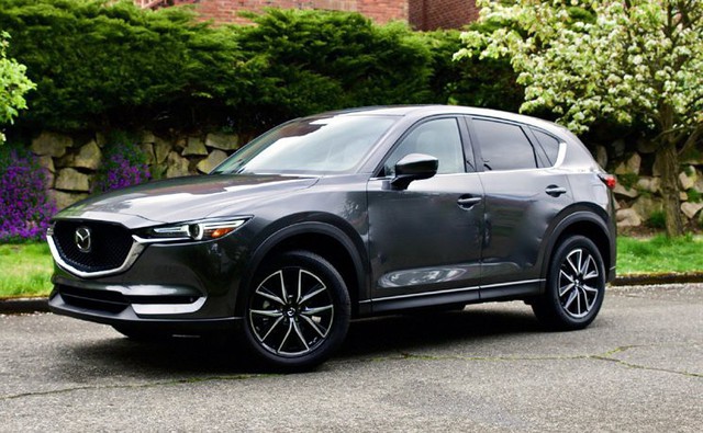 Mazda CX-5 đang là mẫu xe Crossover bán chạy nhất