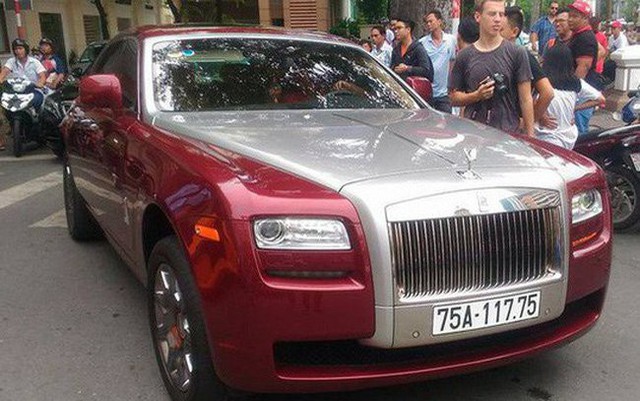 Rolls-Royce Ghost Series I từng đeo biển ngũ quý 1, được rao bán với giá 11,5 tỷ đồng đã tìm được chủ nhân mới.