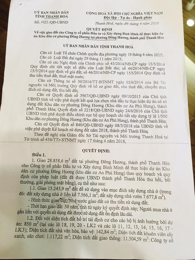 
Quyết định giao đất của UBND tỉnh Thanh Hóa cho thấy ngày 24/4/2018 mới bàn giao đất cho chủ đầu tư thực hiện xây dựng dự án. (ảnh: HC)
