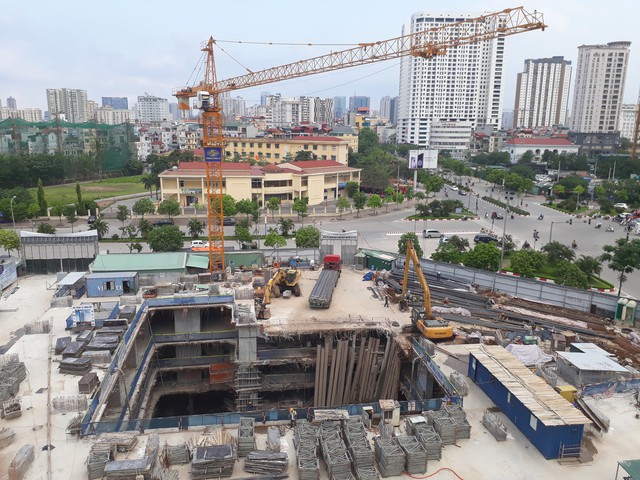 Dự án Golden Park chưa xong tầng hầm và sàn Đất Xanh Miền Bắc đã ký đặt chỗ, thu tiền rồi chuyển cho chủ đầu tư.