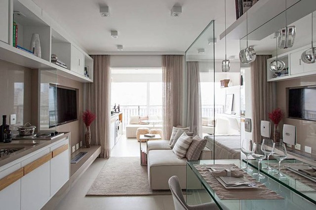 Một cặp vợ chồng trẻ sở hữu căn chung cư rộng 35 m2 ở thành phố Sao Paulo (Brazil). Họ muốn nơi ở của mình có các phòng chức năng tách biệt, thiết kế nền nã, thanh lịch.