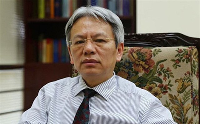 
TS Nguyễn Sĩ Dũng, nguyên Phó Chủ nhiệm Văn phòng Quốc hội khẳng định “thu giá” là một khái niệm hoàn toàn vô nghĩa trong tiếng Việt.
