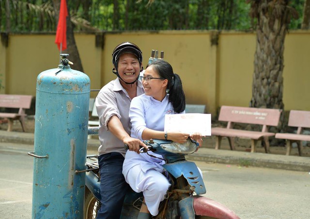 Những hình ảnh đáng yêu này được ghi lại tại Trường THPT Xuân Hưng (huyện Xuân Lộc, tỉnh Ðồng Nai).