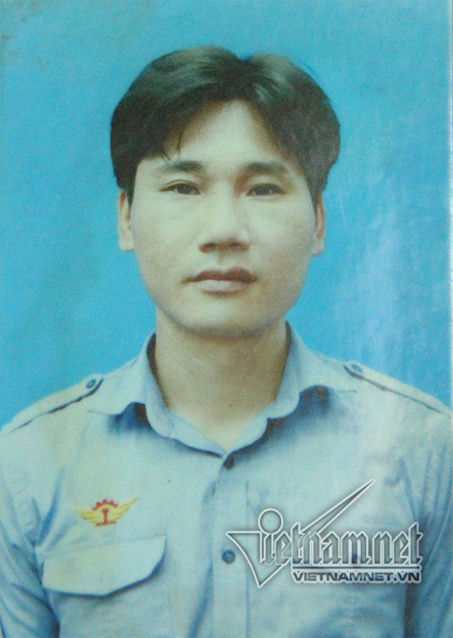 L&aacute;i t&agrave;u ch&iacute;nh, anh Nguyễn Thế H&ugrave;ng