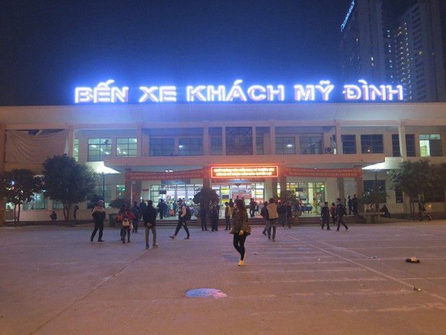 Khu vực trước bến xe Mỹ Đình, nơi xảy ra vụ việc. Ảnh: PV