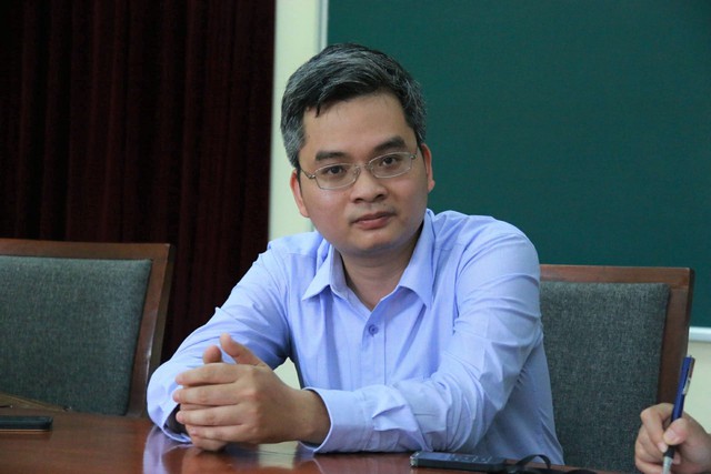 Tân Giáo sư Phạm Hoàng Hiệp sinh năm 1982, quê Hải Dương. Ảnh: Thanh Hùng.