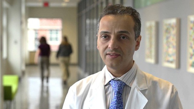 
Tiến sĩ, bác sĩ Saleh Alqahtani, giám đốc nghiên cứu lâm sàng về gan tại đại học Y học Johns Hopkins.
