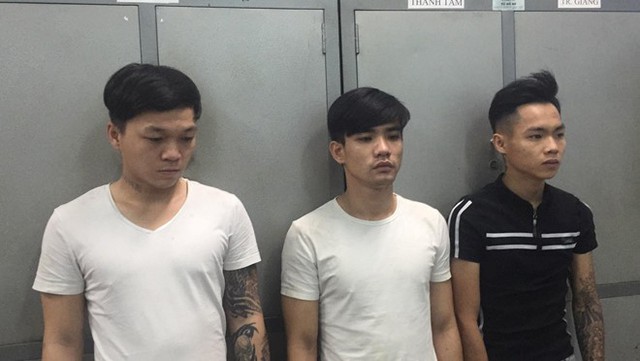 Ba thanh niên liên quan vụ việc tại cơ quan điều tra. Ảnh: Công an cung cấp.