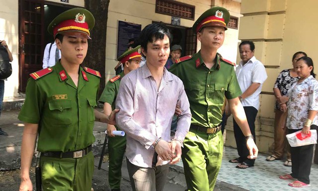 
Bị cáo Nguyễn Văn Phong
