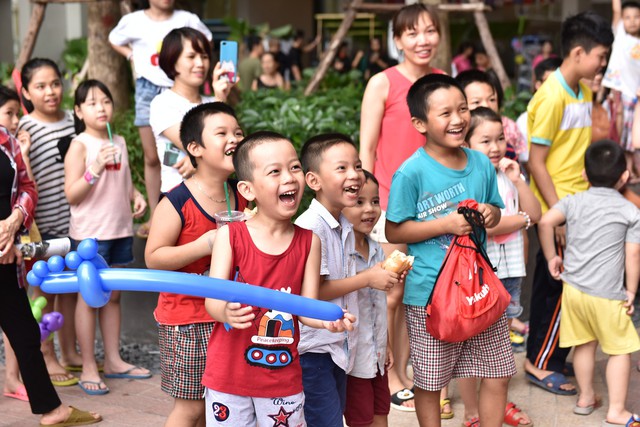 Tiếng cười trẻ thơ rộn rã đã tạo nên những giây phút thực sự hạnh phúc cho người tham dự.