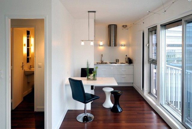 Những căn hộ studio với không gian hoàn toàn mở sẽ giúp bạn tiết kiệm năng lượng trong việc chiếu sáng.