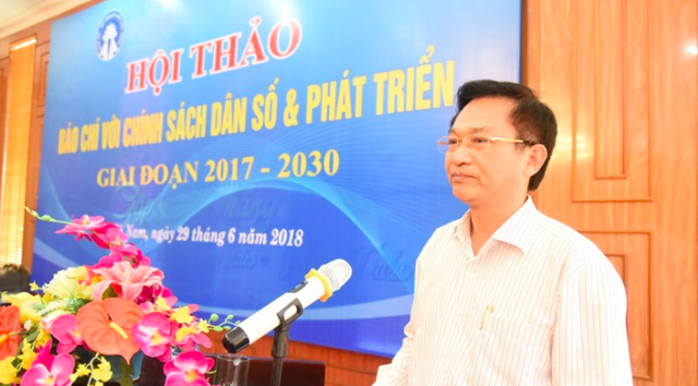 TS Lê Cảnh Nhạc - Phó Tổng cục trưởng Tổng cục DS - KHHGĐ - phát biểu tại Hội thảo