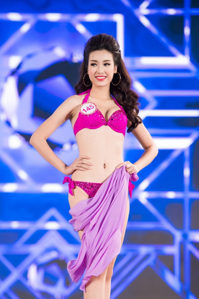 Sở hữu hình thể chuẩn, lại từng là người mẫu và tham gia một số cuộc thi nhan sắc trong đó có cuộc thi Hoa hậu Hoàn vũ Việt Nam 2015, Mỹ Linh tự tin thể hiện mình trong phần thi áo tắm của Hoa hậu Việt Nam.