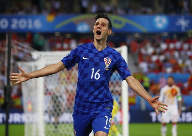 Kalinic từng là tiền đạo tài năng của Croatia.