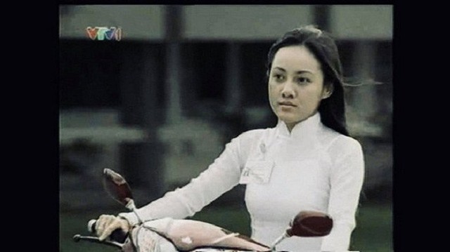 Trước khi trở thành BTV của VTV, Hoài Anh từng bén duyên môn nghệ thuật thứ 7. Khi đang là sinh viên trường Đại học Khoa học Xã hội và Nhân văn TP.HCM, cô được mời tham gia vào phim Màu hoa nhớ, đóng cùng với nam diễn viên Quyền Linh.