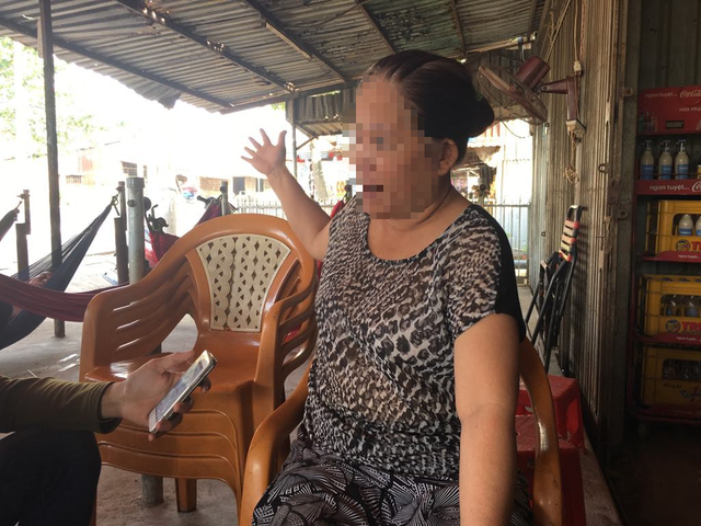 
Kể lại gi&acirc;y ph&uacute;t nh&igrave;n thấy ch&aacute;u bị sưng t&iacute;m mặt khi được đ&oacute;n từ trường mầm non trở về nh&agrave;.

