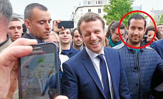 Alexandre là vệ sĩ được ông Macron tuyển từ hồi chiến dịch tranh cử. Ảnh: EPA.
