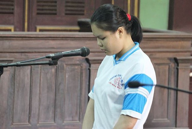 Nguyễn Thị Lượm tại phi&ecirc;n t&ograve;a ph&uacute;c thẩm ng&agrave;y 9/9/2016.