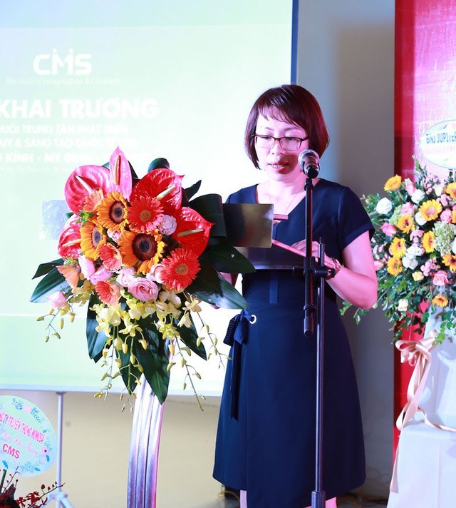 
Bà Trần Thị Hồng – Tổng Giám đốc Công ty Cổ phần Giáo dục Tư duy và Sáng tạo quốc tế CMS tin tưởng vào sự thành công của mô hình toán học tư duy.
