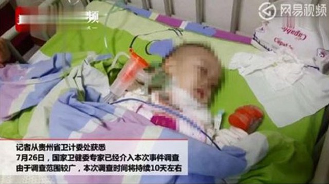 Con trai Tang trong thời gian điều trị ở bệnh viện Quý Châu. Ảnh: TVBS.