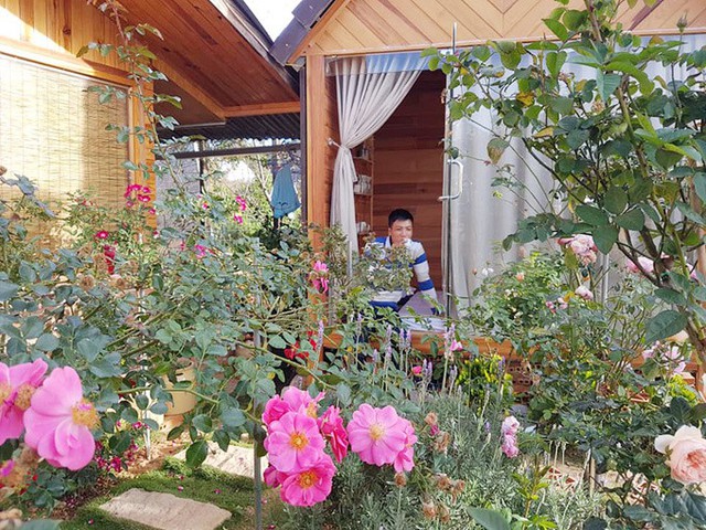 Hiện tại, anh Tạo làm thêm những căn cabin nhỏ từ 5 tới 30 m2 để cho thuê. Anh không làm nhà rộng vì muốn dành tối đa diện tích cho khu vườn.