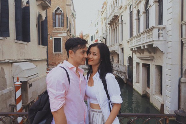 Cặp đôi Đông Nhi - Ông Cao Thắng vừa có chuyến du lịch lãng mạn tại Ý. Ngay lập tức, fan yêu cầu cả hai chụp luôn ảnh cưới ở đất nước romantic này.