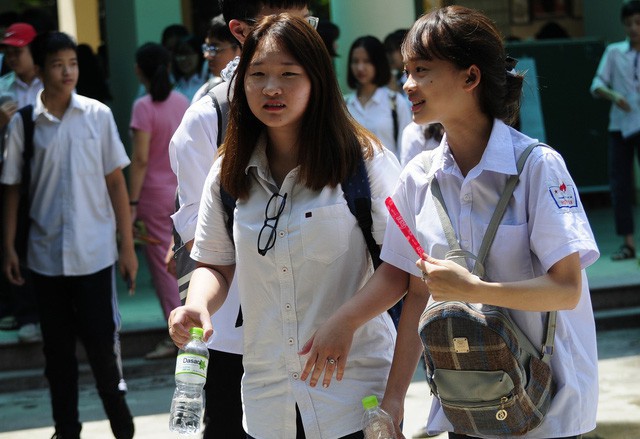 H&agrave; Nội vừa đưa ra 3 phương &aacute;n thi lớp 10 v&agrave;o năm 2019 để xin &yacute; kiến (Ảnh minh họa: Mỹ H&agrave;).