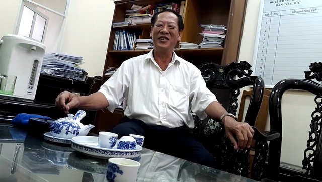 
Trưởng ban Tổ chức Huyện uỷ huyện Bình Giang Hoàng Văn Thanh bị tố cáo về nghi vấn làm xiếc trong chủ trì lấy phiếu tín nhiệm tại địa phương.
