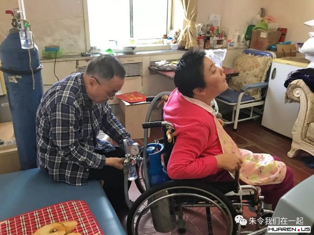 Sinh vi&ecirc;n t&agrave;i giỏi bỗng h&oacute;a đứa trẻ 6 tuổi bại liệt, m&ugrave; l&ograve;a: Vụ đầu độc b&iacute; ẩn hơn 2 thập kỷ chưa t&igrave;m được kẻ thủ &aacute;c - Ảnh 2.