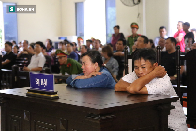 Đại diện bị hại đề nghị tòa xét xử thật nghiêm theo quy định pháp luật.