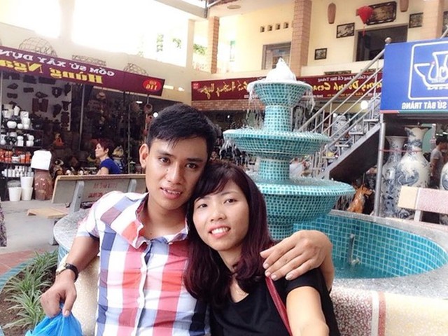 Thu Thảo v&agrave; chồng. Ảnh: FBNV.