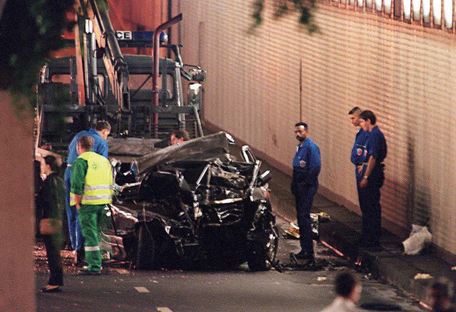 Hiện trường vụ tai nạn thảm khốc giết chết Công nương Diana cách đây 21 năm.