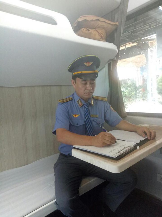 Trưởng t&agrave;u SE1 Vũ Thanh Minh