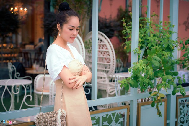 Nữ diễn viên công khai chia tay chồng Việt kiều sau khi cân bằng được cảm xúc.