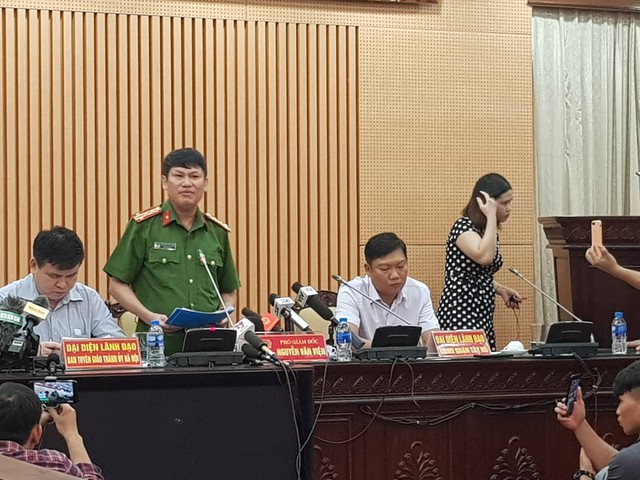 
Đại diện các cơ quan hữu trách đang thông tin cho báo giới vào chiều 17/9 tại Hà Nội
